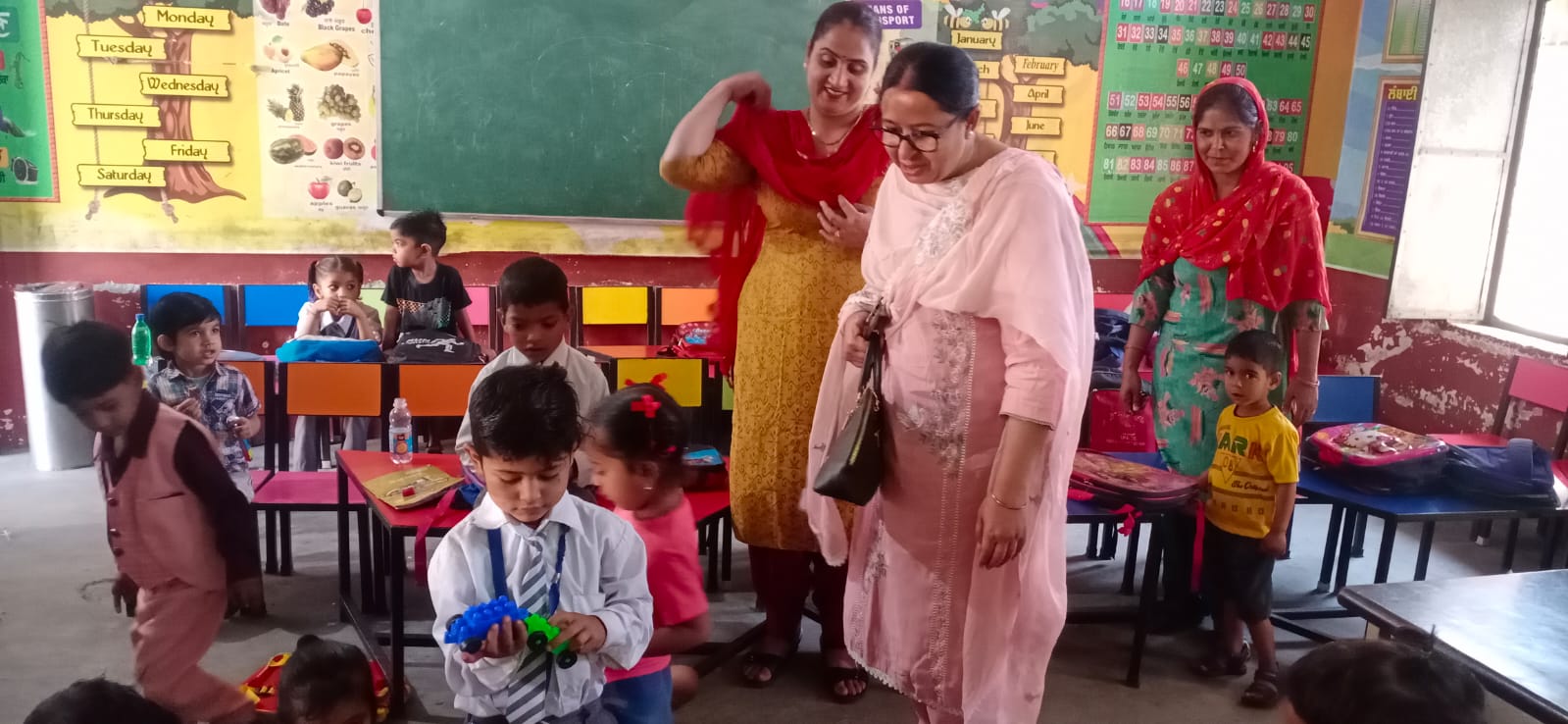 The District Education Officer checked the mid-day meal and cleanliness of the schools